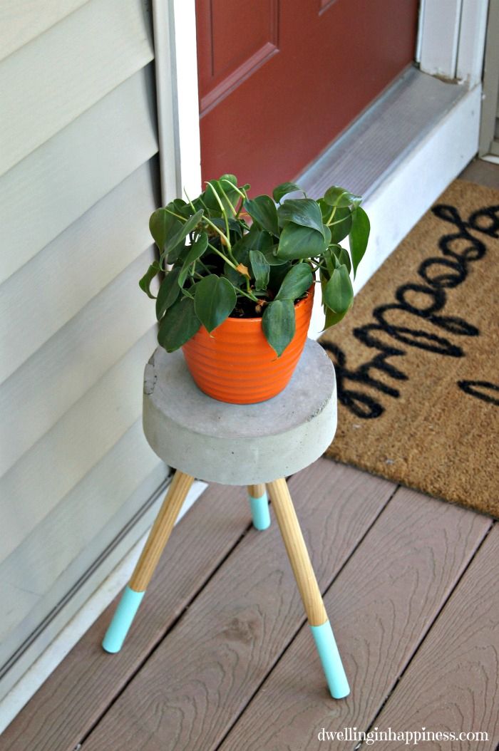 $5 Diy Concrete Plant Stand – Dwelling In Happiness Regarding Cement Plant Stands (View 3 of 15)