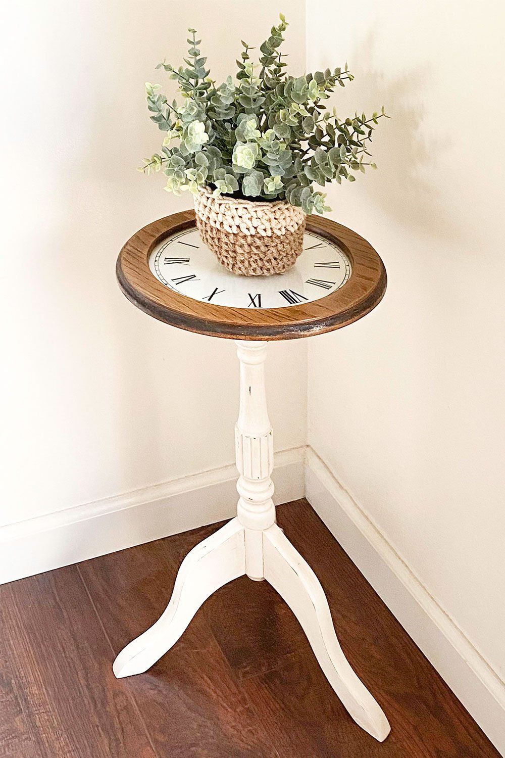 Refinished Wood Plant Stand With A Diy Vinyl Clock Tabletop – In Painted Wood Plant Stands (View 2 of 15)