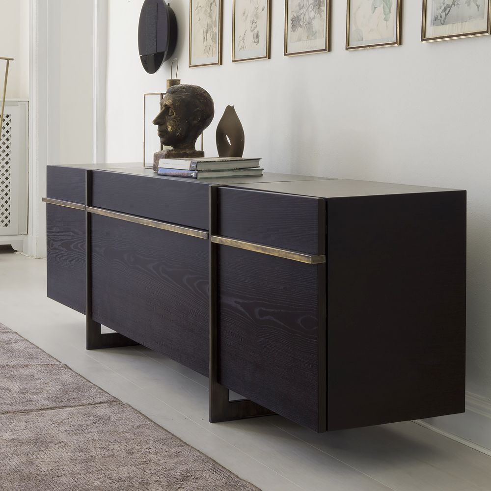 Modern High End Luxury Italian Sideboard – Juliettes Interiors With Regard To Modern And Contemporary Sideboards (View 14 of 15)