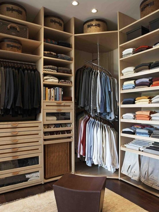 Built In Winding Clothes Rack Design Ideas Throughout Built In Garment Rack Wardrobes (Photo 10 of 15)