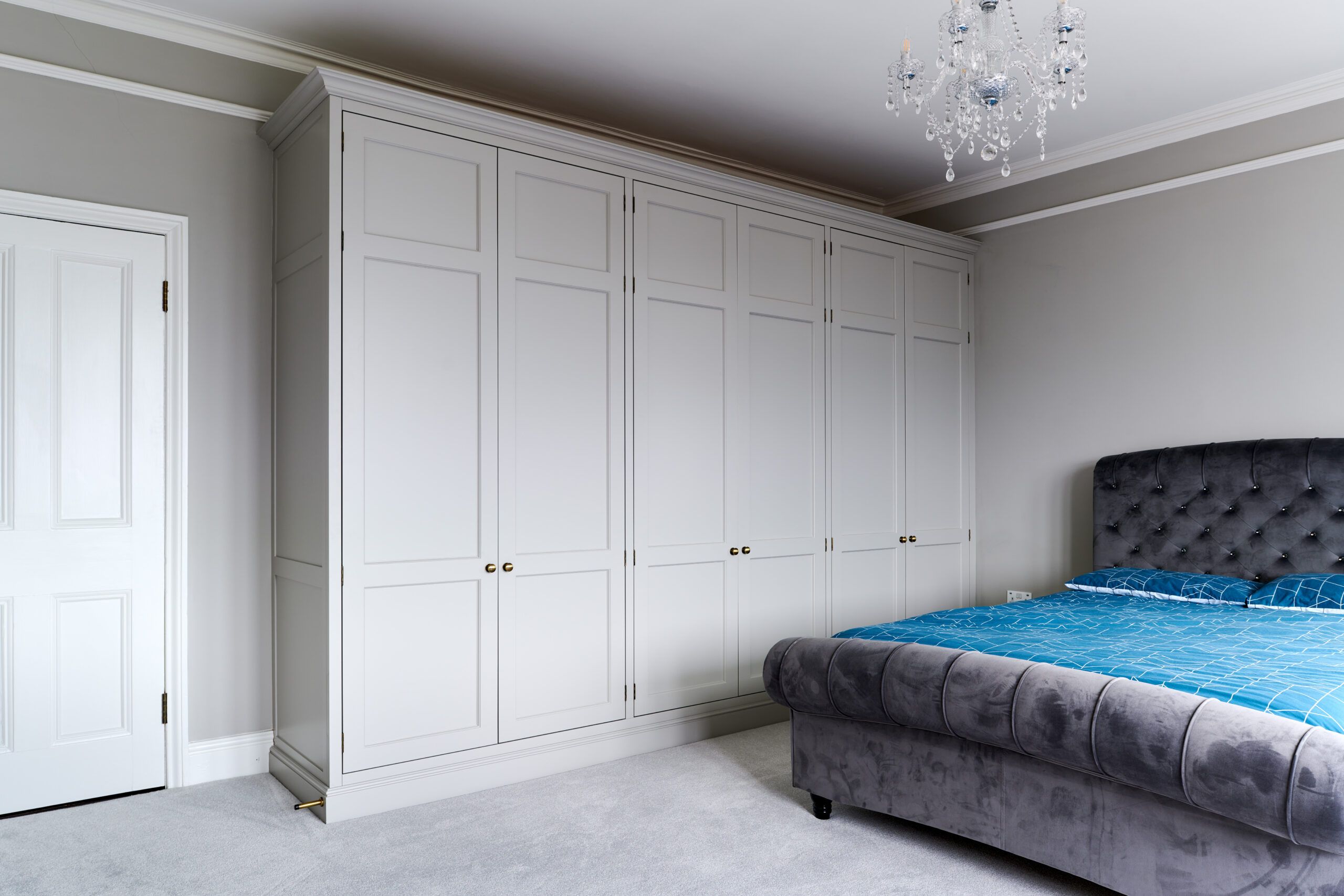 Fitted Or Freestanding Bespoke Wardrobes | Bath Bespoke In Built In Wardrobes (View 9 of 15)