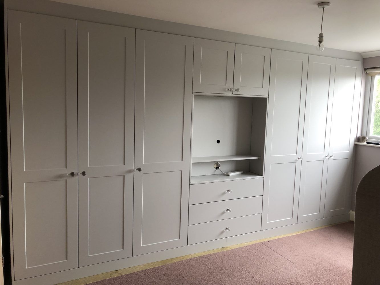 Traditional Fitted Wardrobes – Simply Fitted Wardrobes In Traditional Wardrobes (Photo 5 of 15)