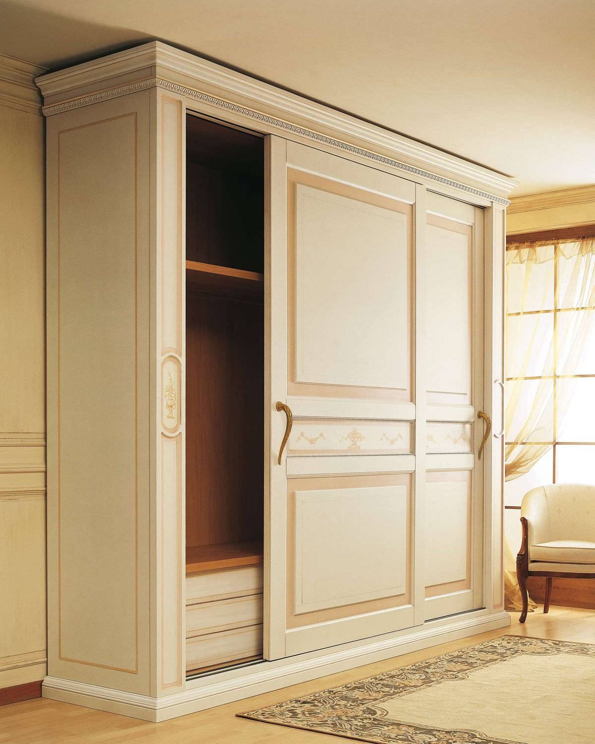 Traditional Wardrobe – Canova – Vimercati Meda Luxury Classic Furniture –  Wooden / Sliding Door / Beige Intended For Traditional Wardrobes (View 6 of 15)