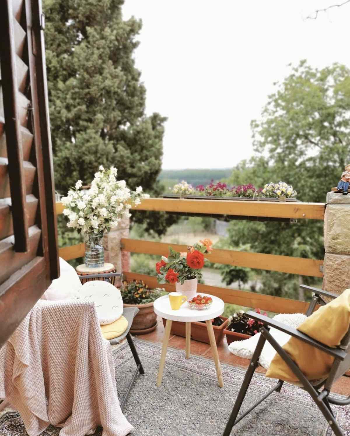 17 Ways To Turn Your Tiny Balcony Into An Irresistible Retreat With Regard To Coffee Tables For Balconies (Photo 15 of 15)