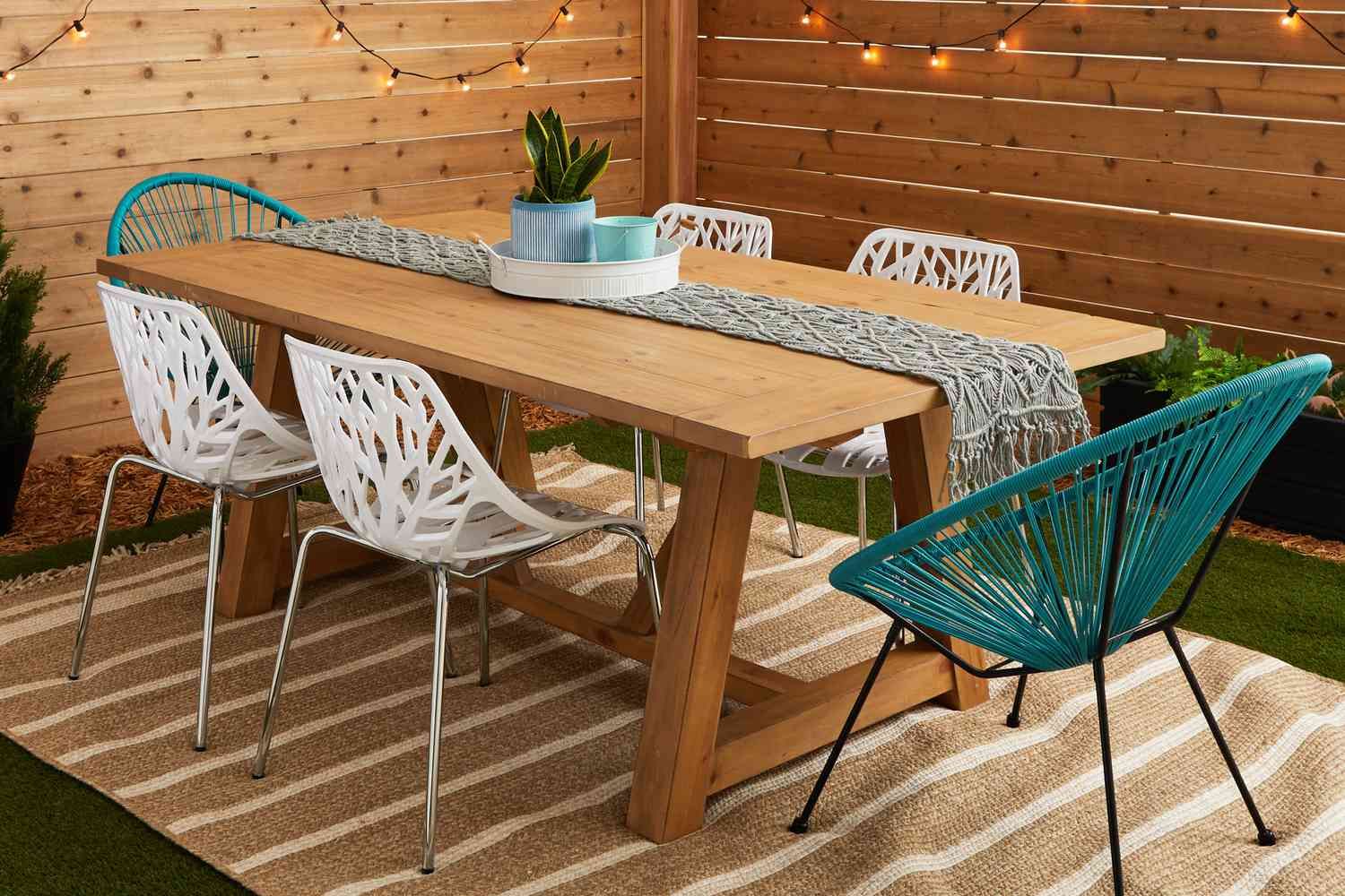 18 Diy Outdoor Table Plans With Regard To Modern Outdoor Patio Coffee Tables (View 10 of 15)