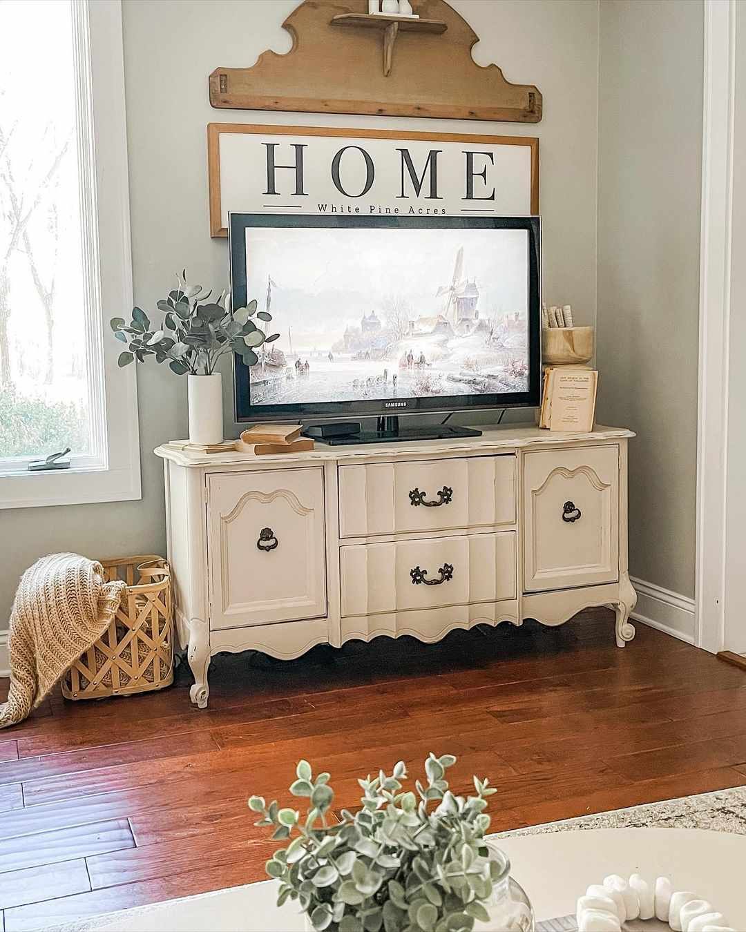 22 Functional Farmhouse Tv Stand Decor Ideas We Love Intended For Farmhouse Tv Stands (Photo 12 of 15)