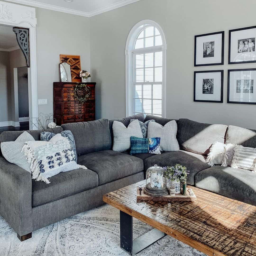 34 Stylish Dark Grey Couch Living Room Ideas With Dark Grey Loveseat Sofas (Photo 3 of 15)