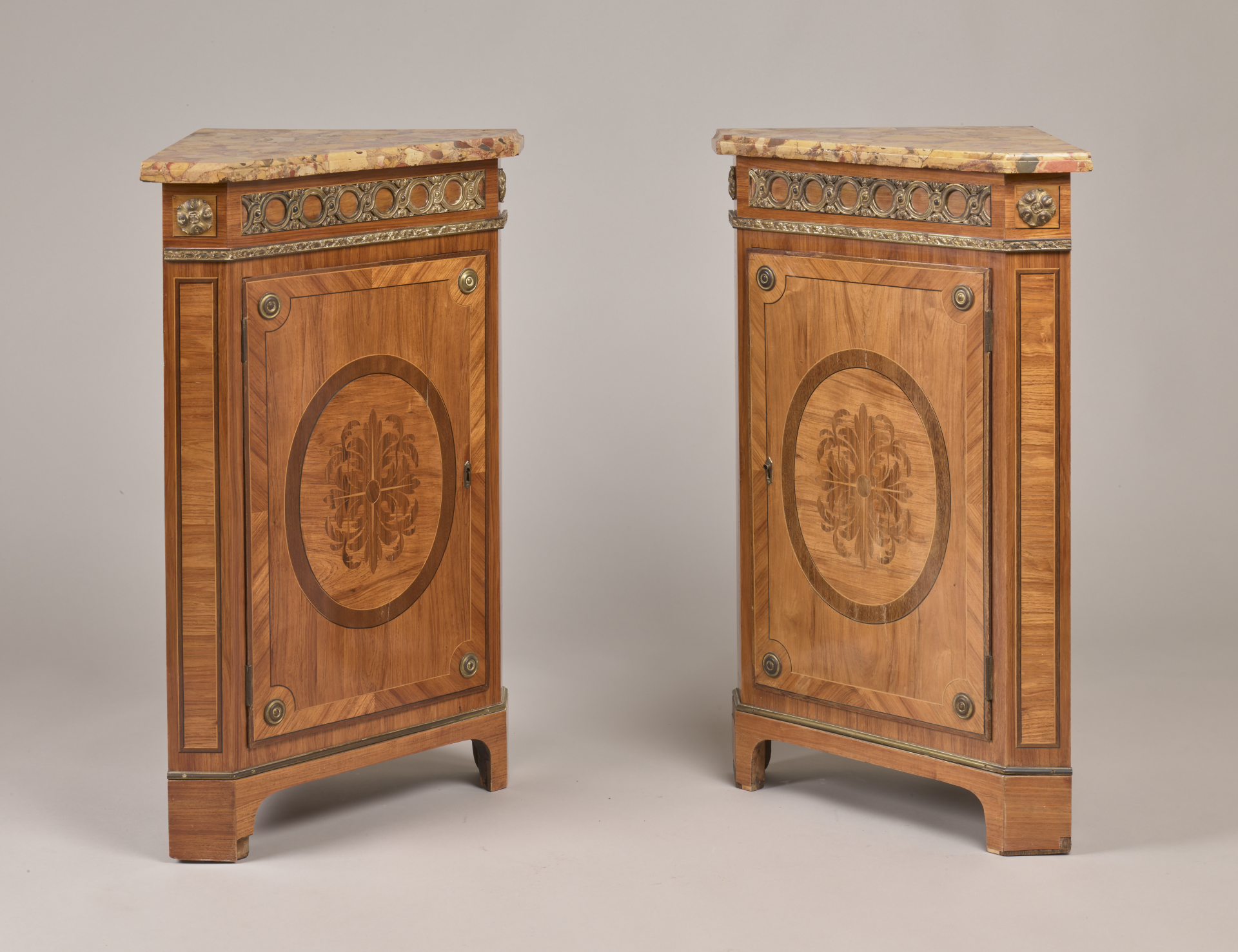 Acquisitions | Palace Of Versailles Throughout Versailles Console Cabinets (View 4 of 16)