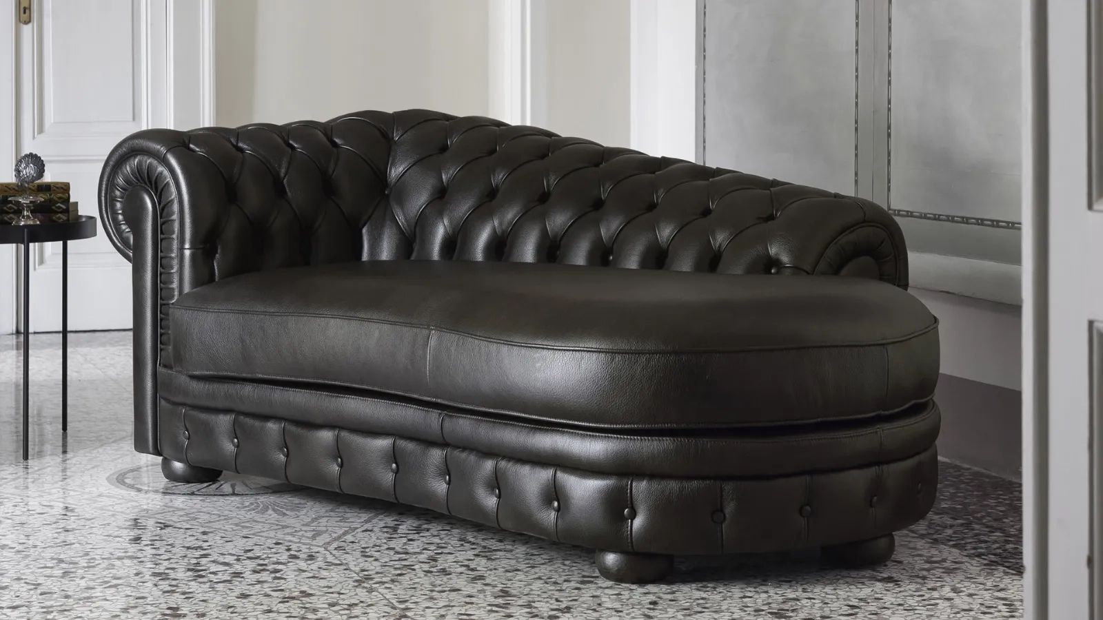 Alioth. Classic Sofa In Leather And Buttons Intended For Sofas In Black (Photo 7 of 15)