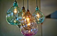 The Best Blown Glass Pendant Lighting for Kitchen